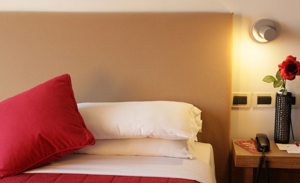Hotel Miro' Calenzano Esterno foto