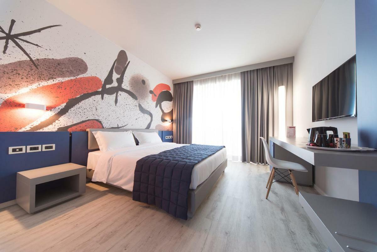 Hotel Miro' Calenzano Esterno foto